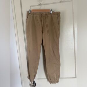 Men’s gap chino joggers medium
